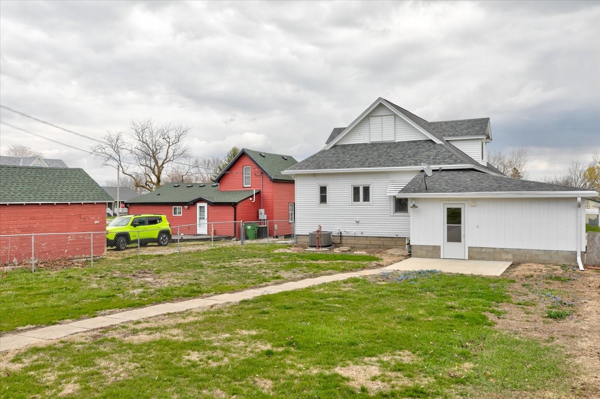 408 Cedar Avenue, Woodward, Iowa image 27