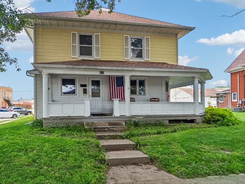 Homes For Sale - 401 Prairie Street<br/> Guthrie County, Guthrie Center, IA 50115