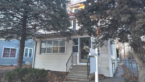 Homes For Sale - 144 Kern Street<br/> Waterloo, IA 50703