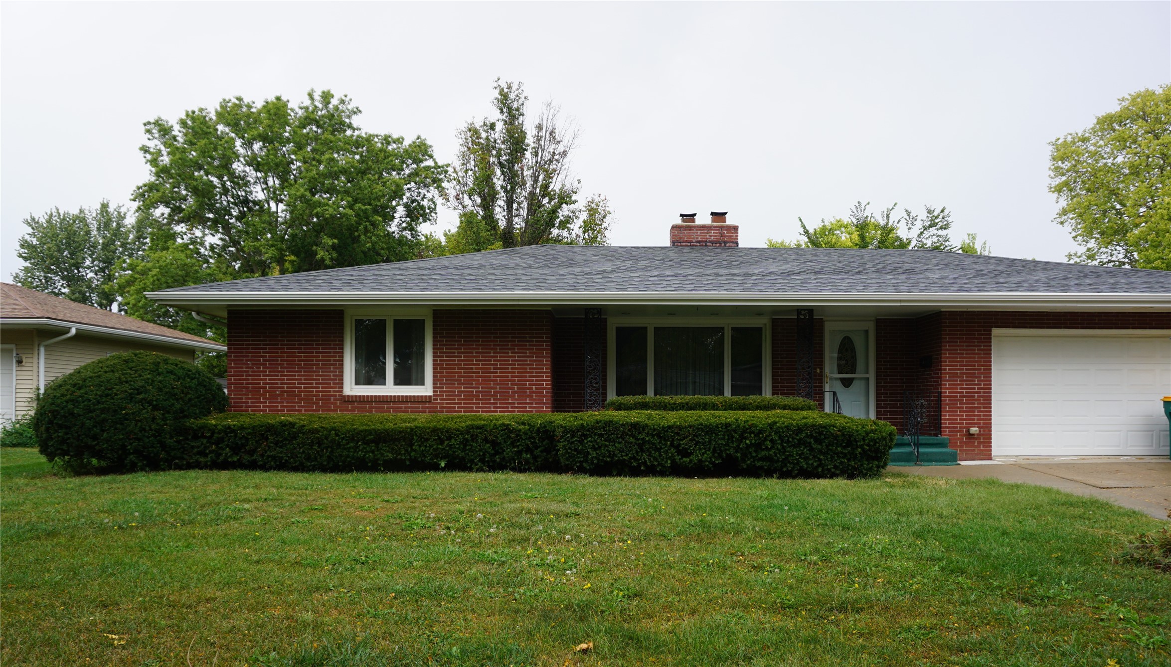 815 W Court Avenue, Winterset, Iowa image 32