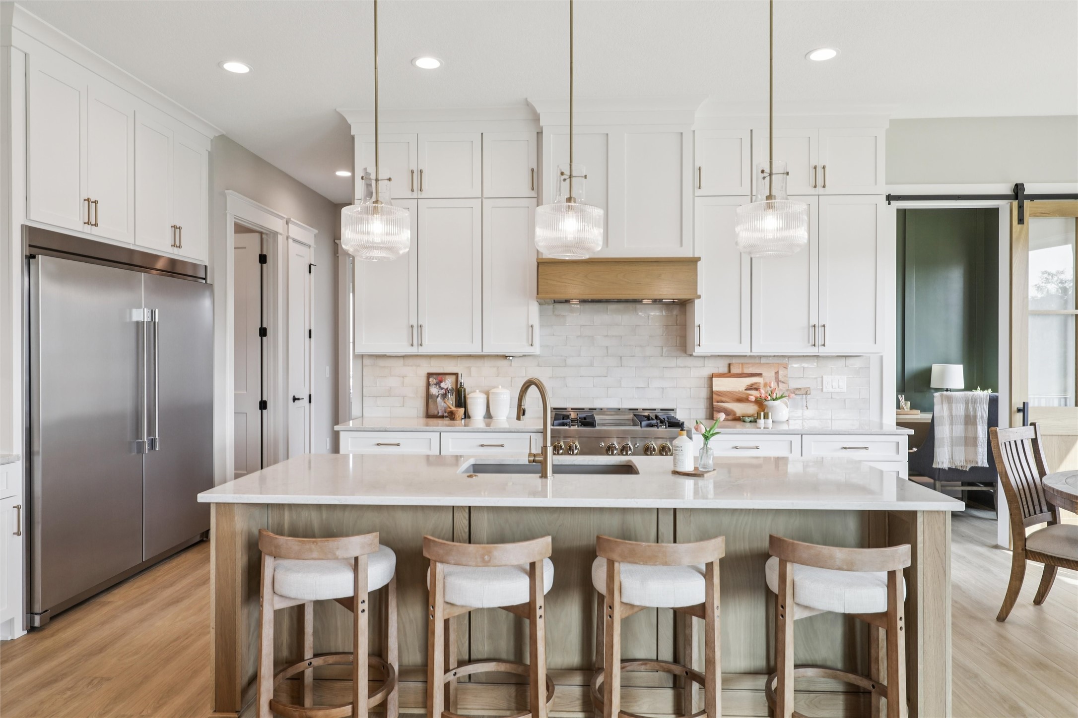 805 Canterbury Circle