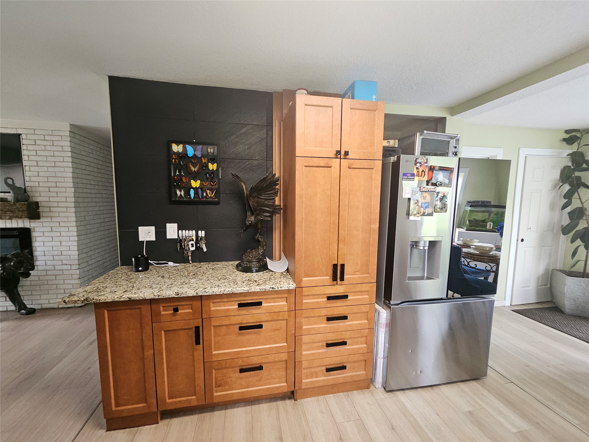 2778 NE Broadway Avenue - Photo 3
