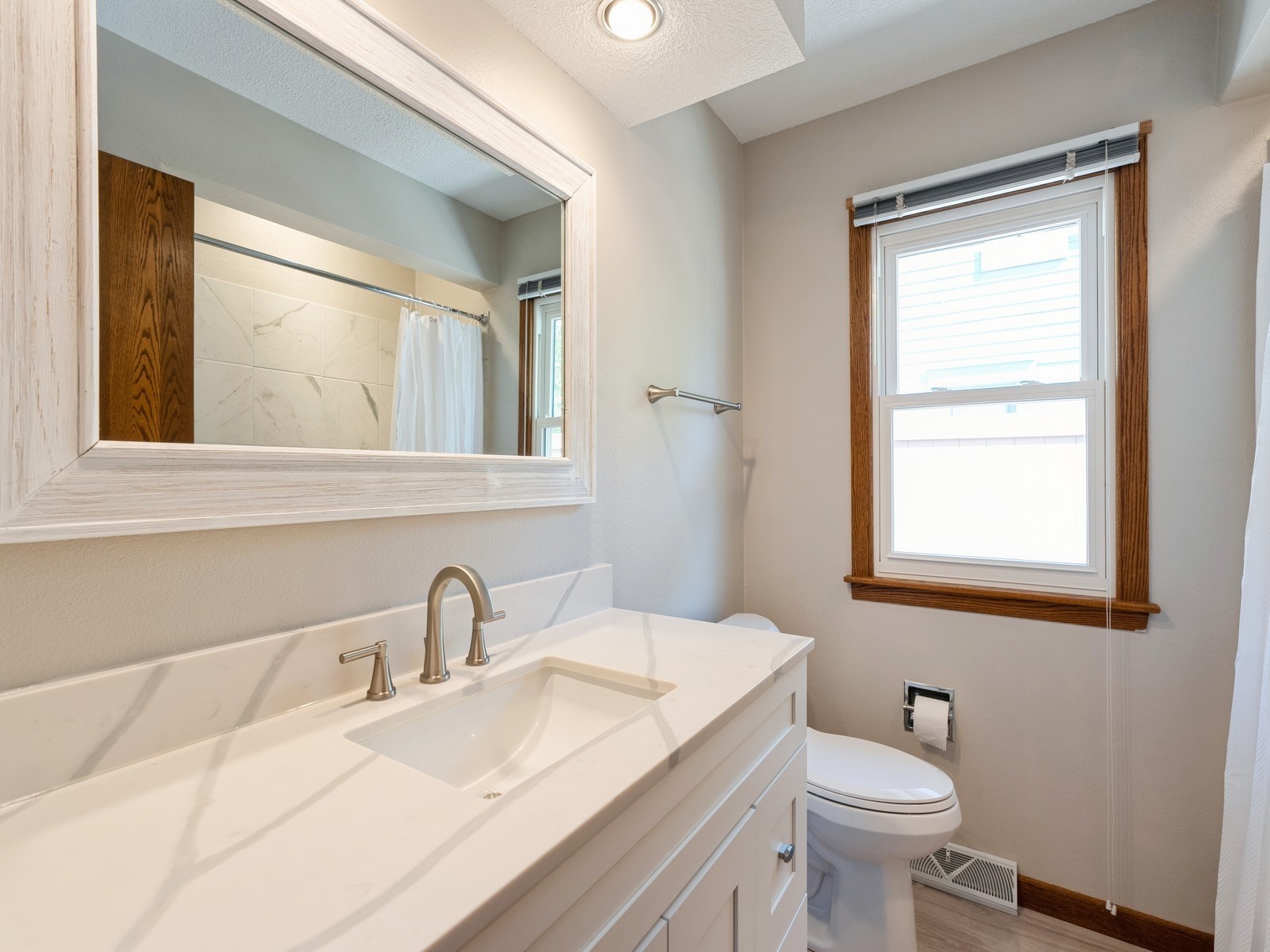 917 29th Street, West Des Moines, Iowa image 19