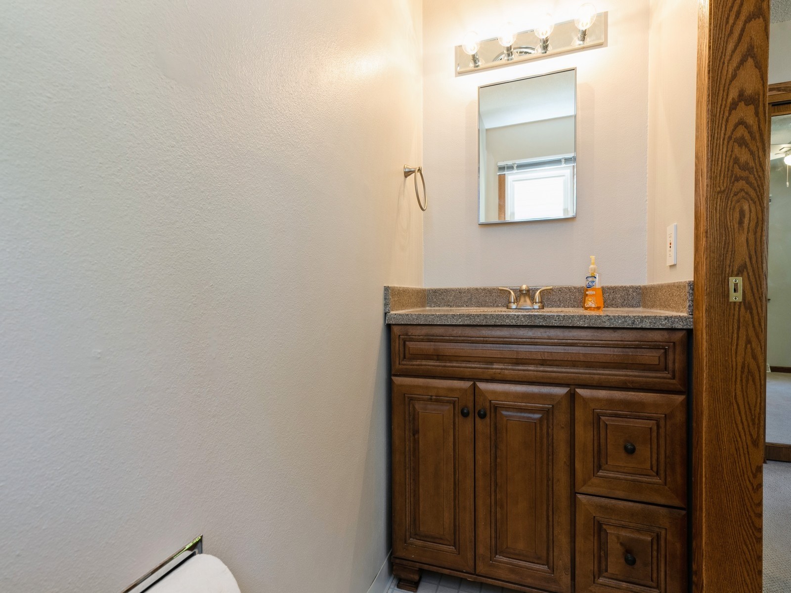 917 29th Street, West Des Moines, Iowa image 16