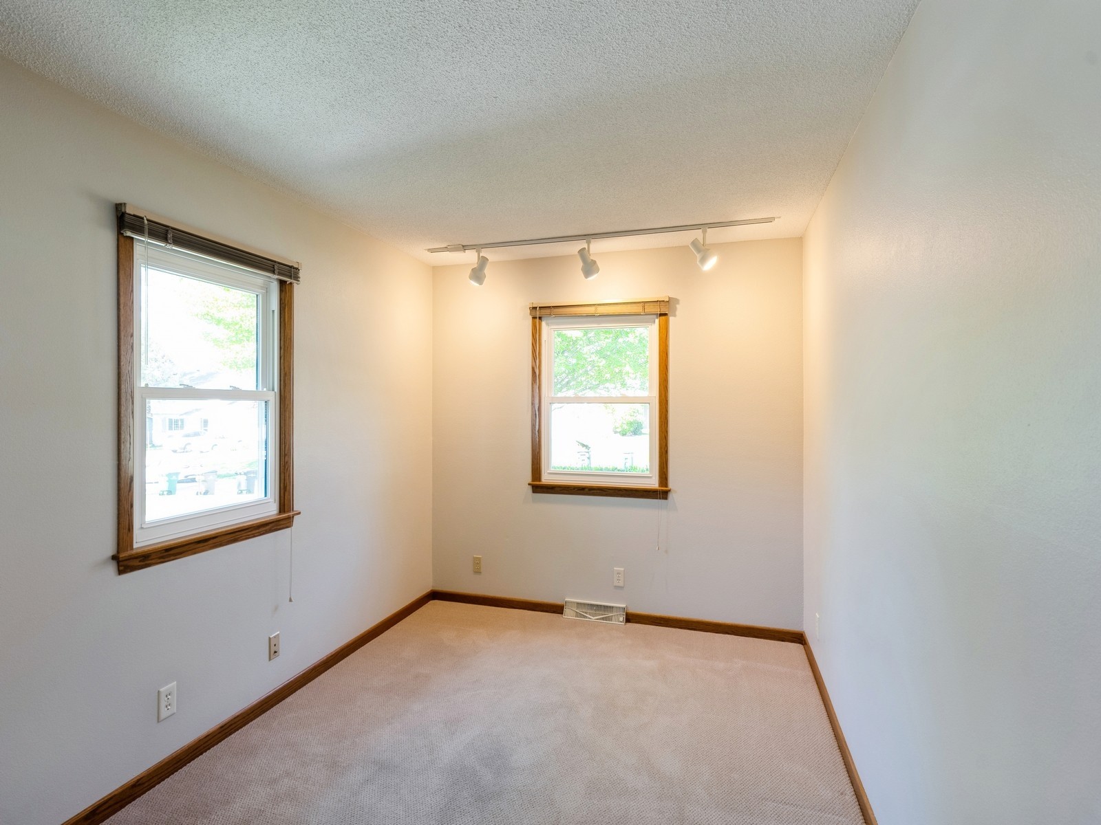 917 29th Street, West Des Moines, Iowa image 18
