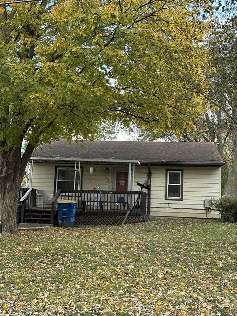 341 E Wall Avenue Des Moines IA 50315