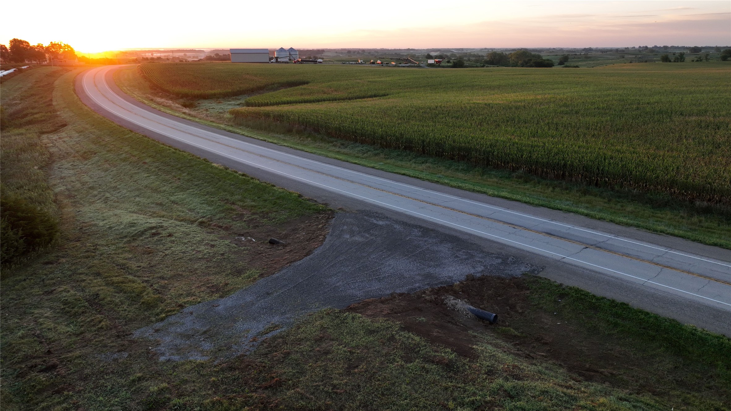 00 Iowa Highway 2 Highway, Kellerton, Iowa image 4