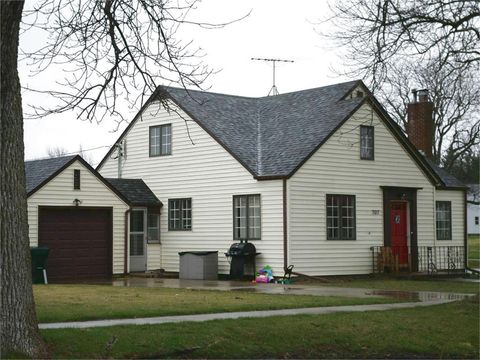 707 2nd Street Sully IA 50251