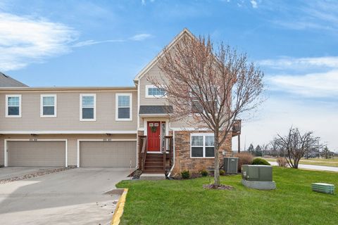 Condo For Sale - 170 80th Street #103<br/> West Des Moines, IA 50266