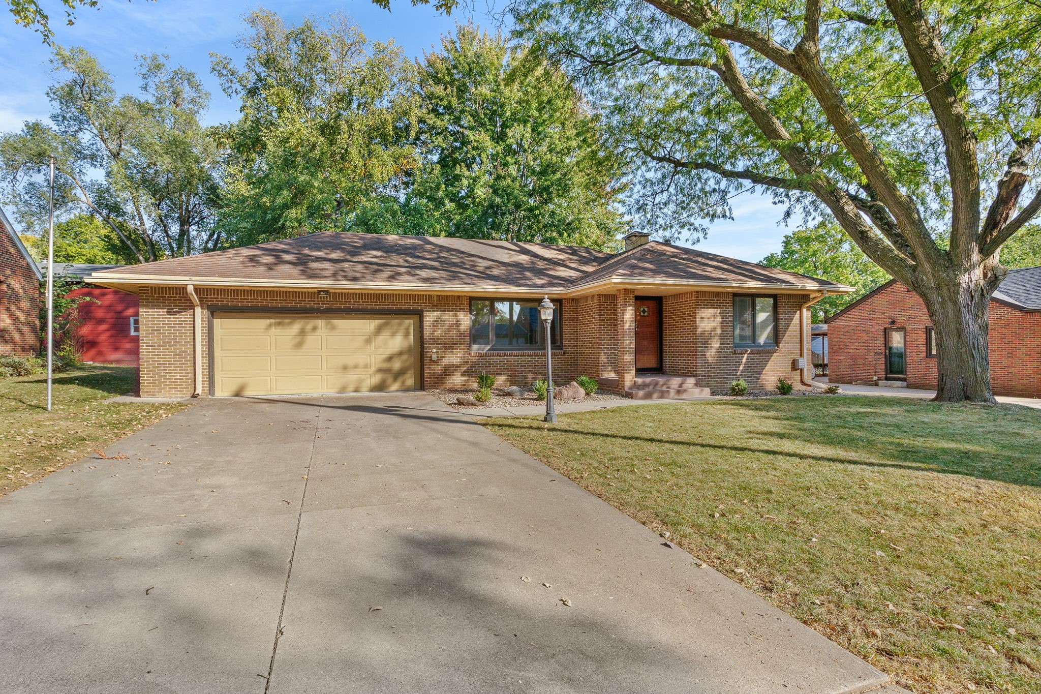 413 18th Place, West Des Moines, Iowa image 27