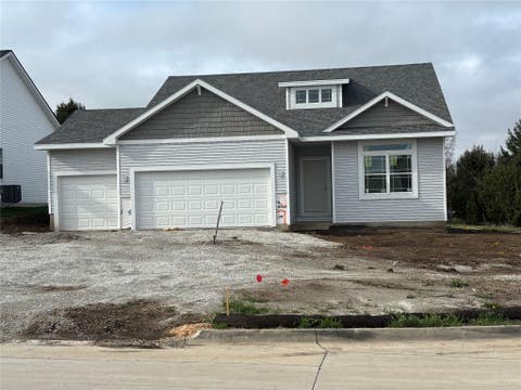 Homes For Sale - 309 Maple Point<br/> Madison County, Winterset, IA 50273