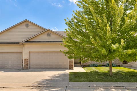 Condo For Sale - 1111 NE Ford Lane<br/> Ankeny, IA 50021