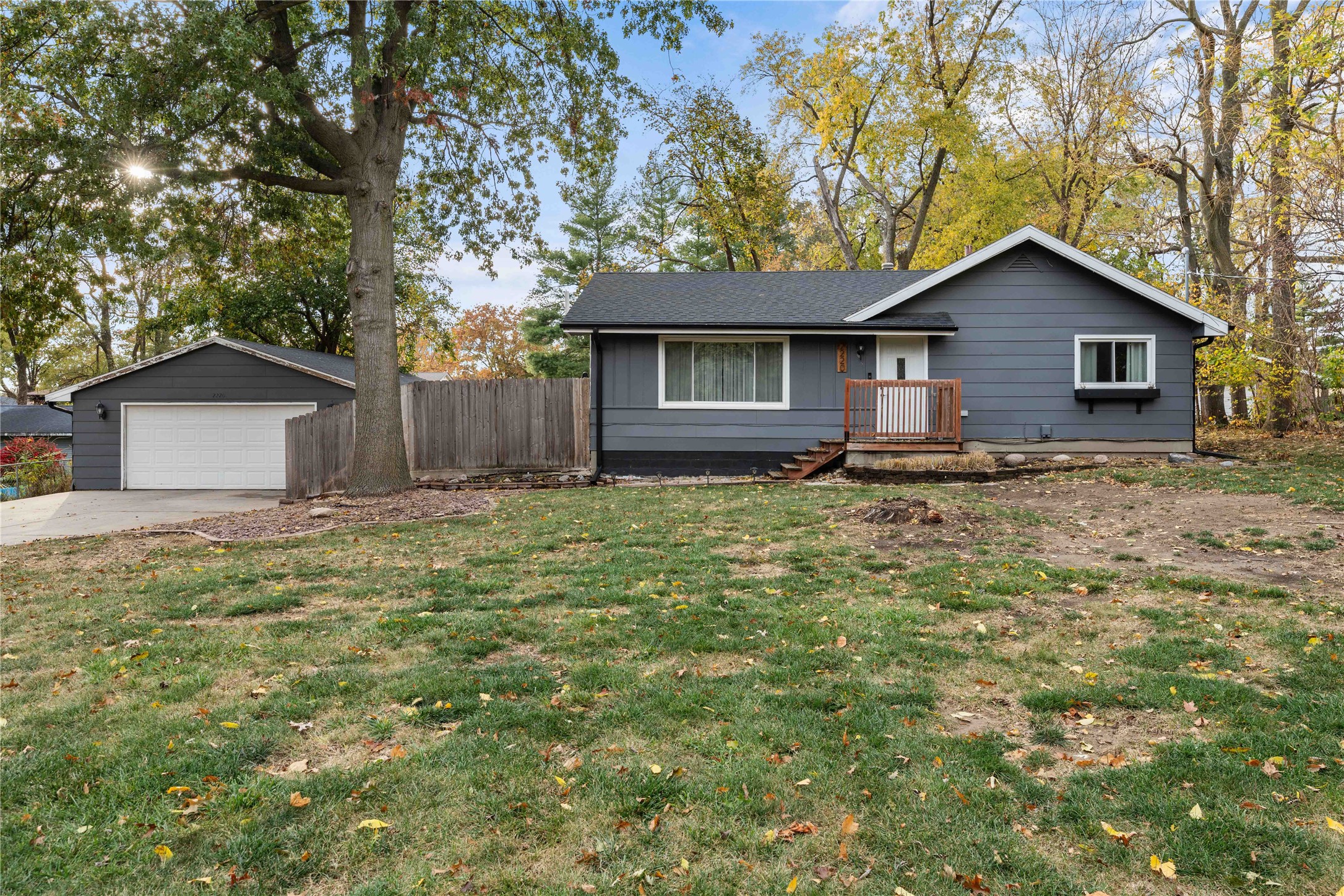 2220 68th Street, Windsor Heights, Iowa image 2