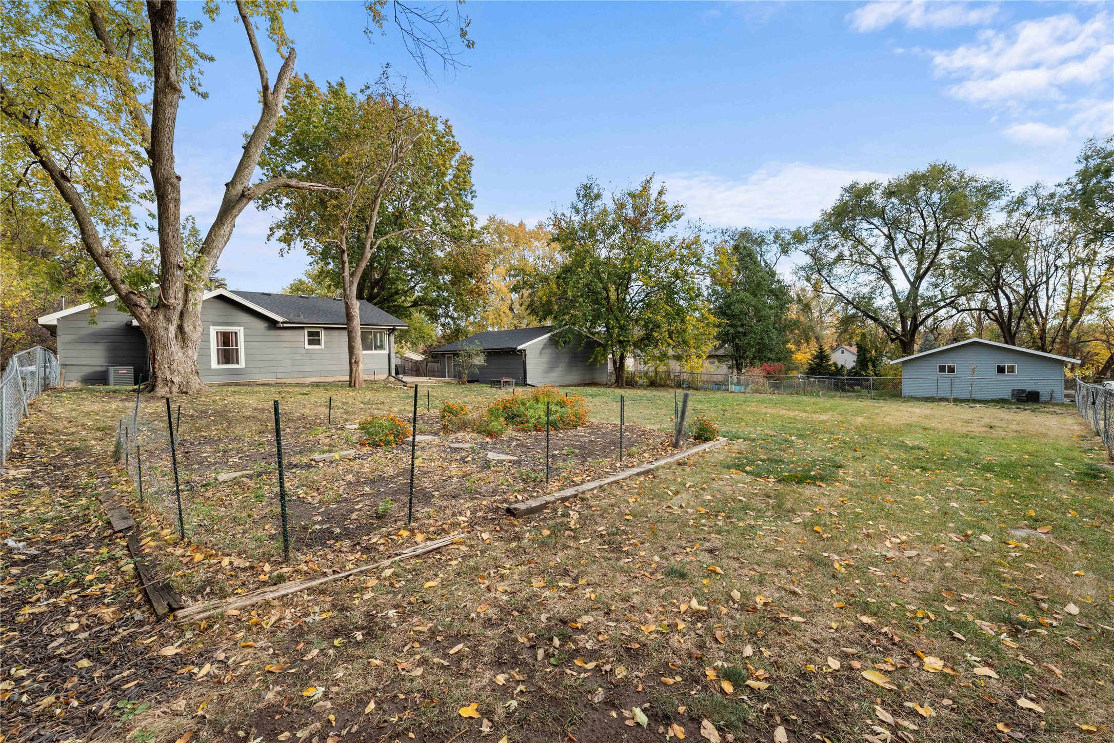 2220 68th Street, Windsor Heights, Iowa image 25