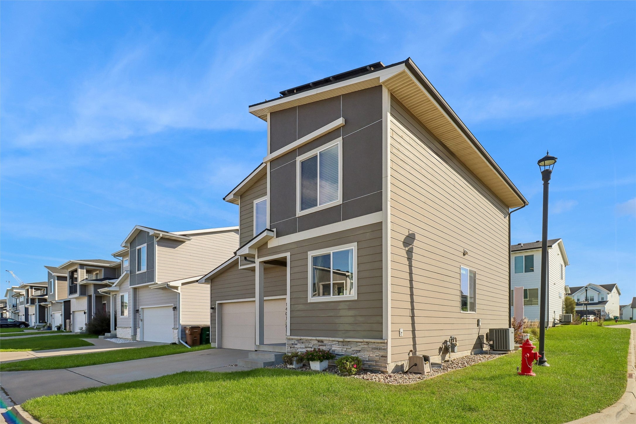 1401 NE Polk Drive