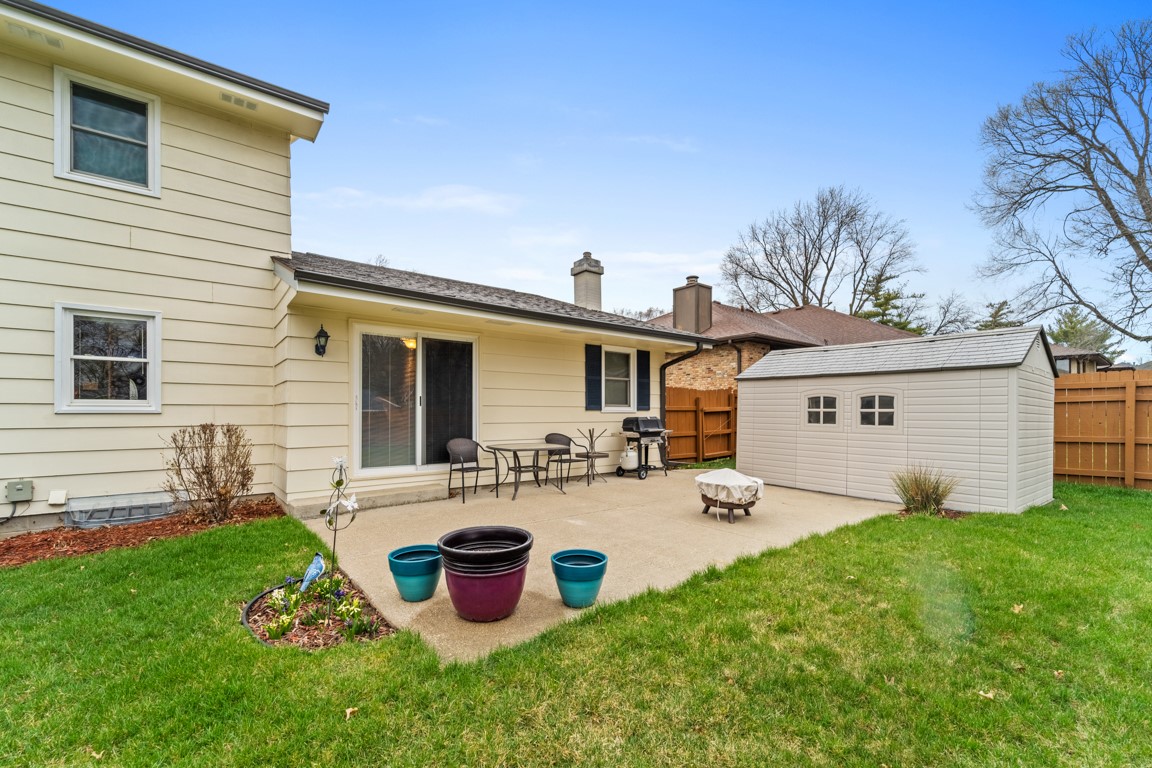 2021 69th Street, Windsor Heights, Iowa image 33