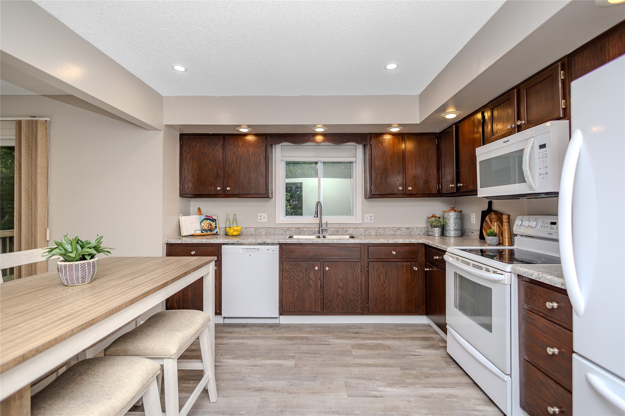 10066 NW 100th Place