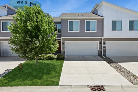 Condo For Sale - 9672 Heightsview Drive<br/> West Des Moines, IA 50266