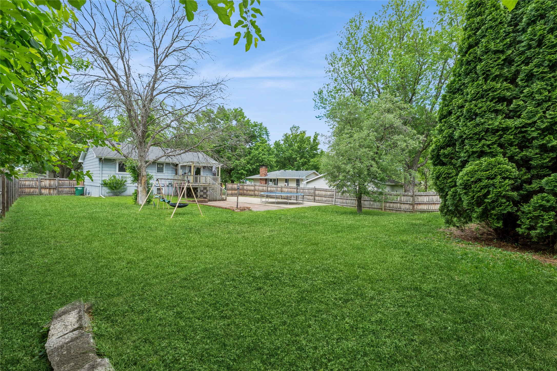 1903 W 5th Avenue, Indianola, Iowa image 25