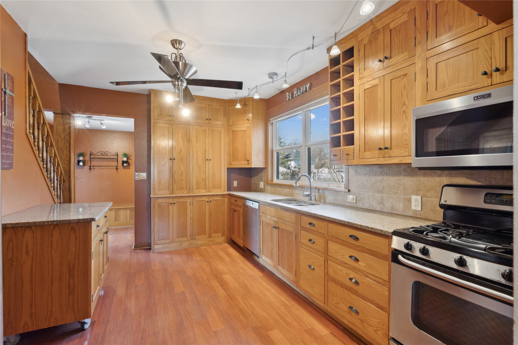 513 E Poplar Street, Roland, Iowa image 13