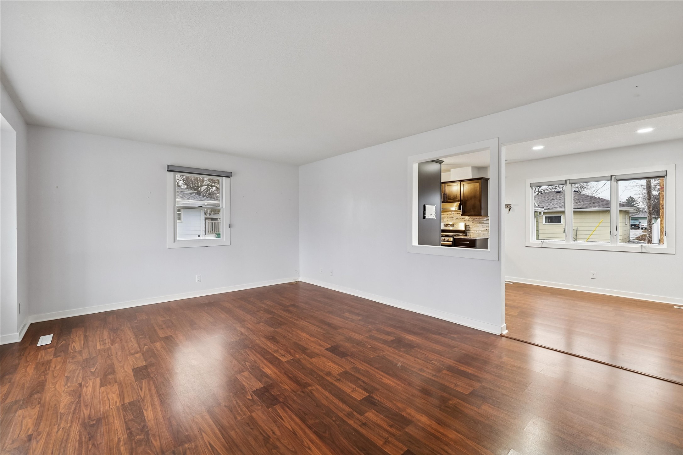 818 SE Cortina Drive