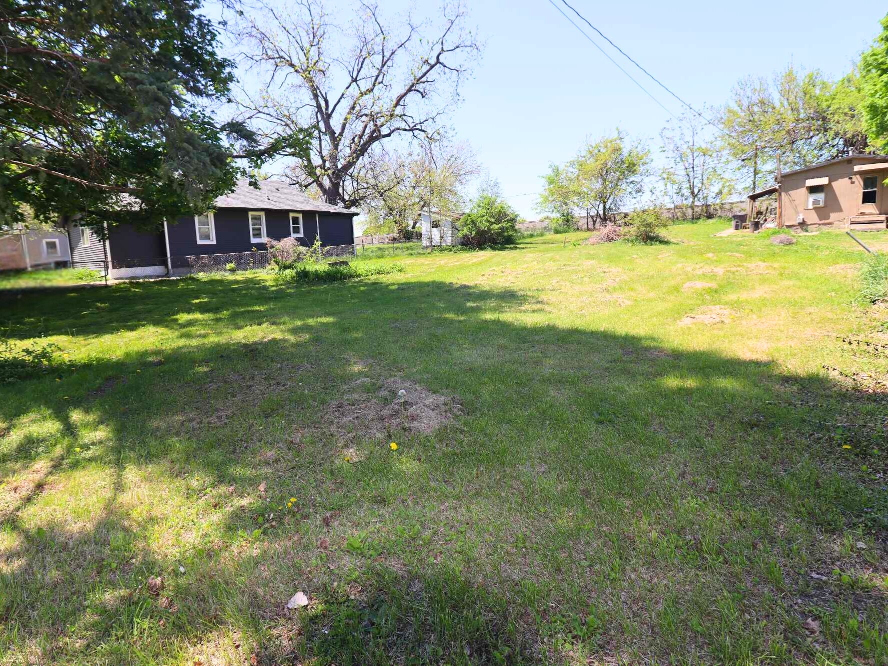 2344 E 23rd Street, Des Moines, Iowa image 4