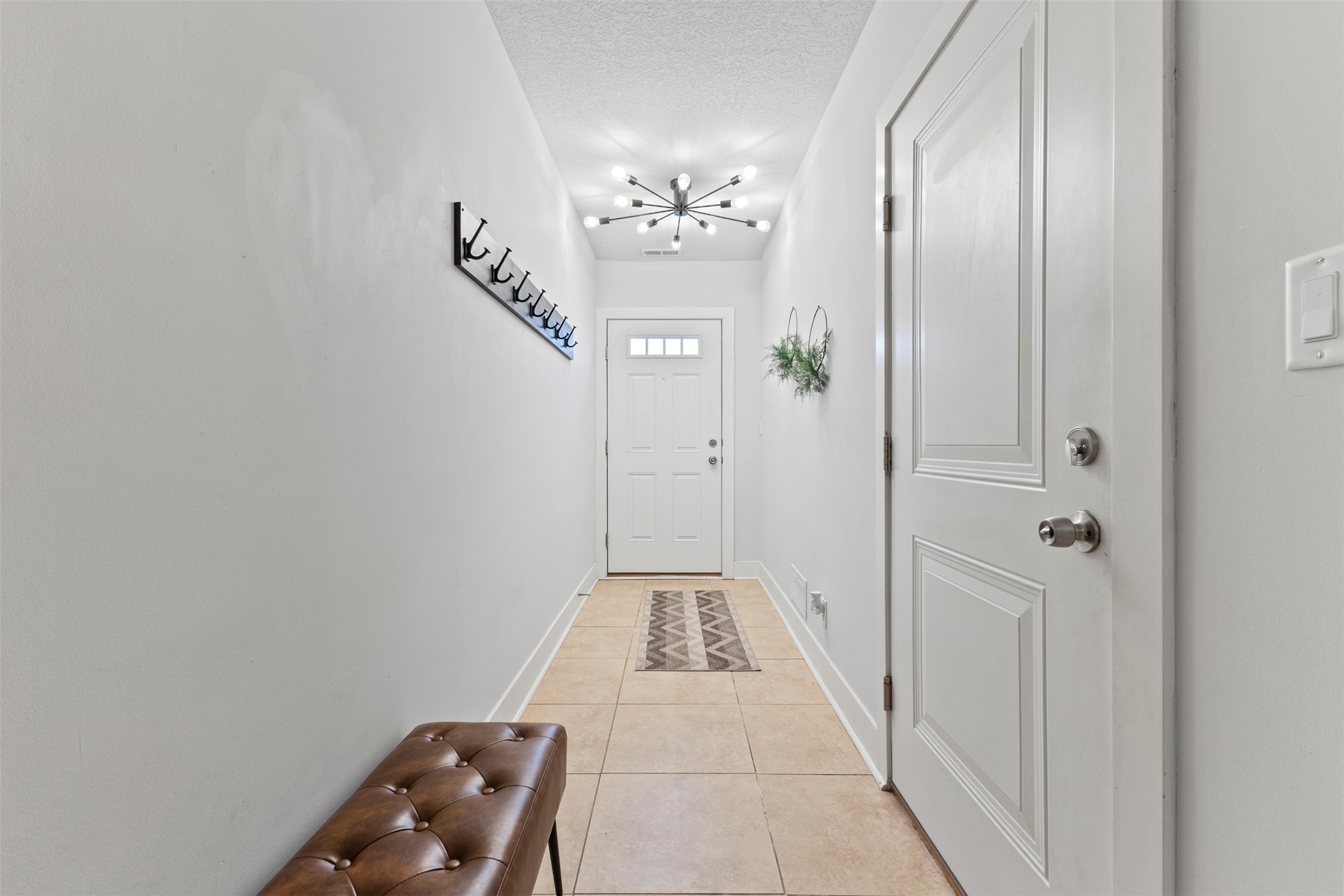 4852 NE Milligan Lane, Ankeny, Iowa image 3