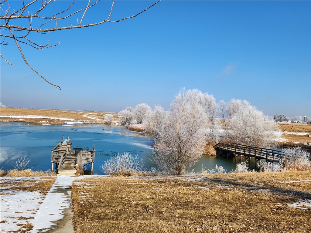 1021 218th Avenue, Pella, Iowa image 35