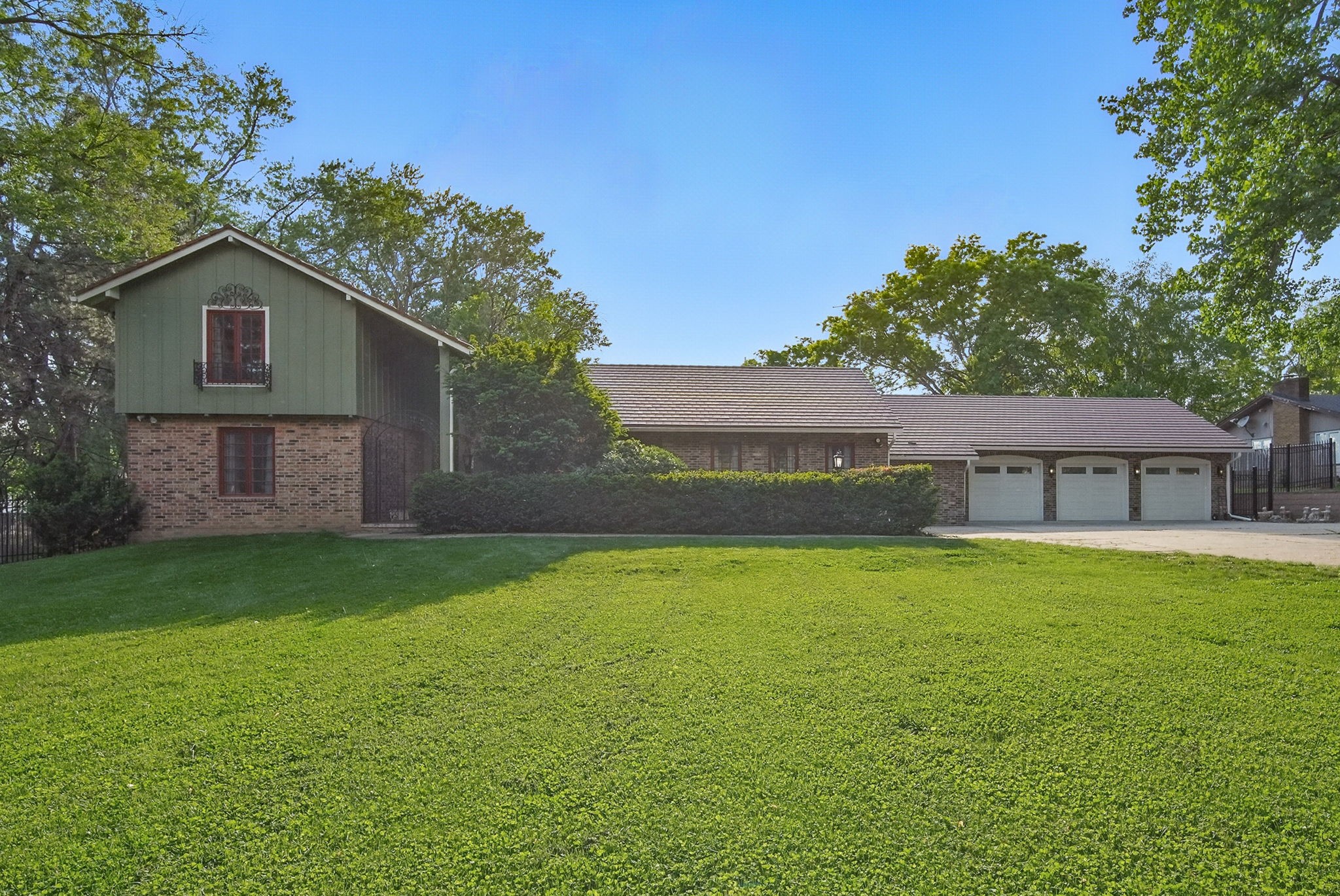 1010 32nd Street, West Des Moines, Iowa image 1