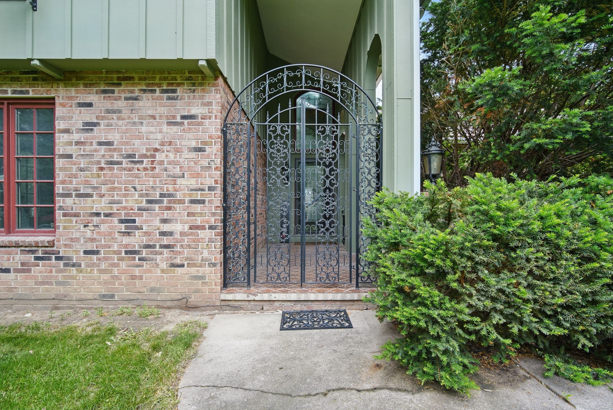 1010 32nd Street