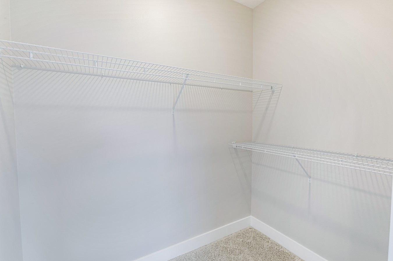 3060 Bos Ridge Road, Pella, Iowa image 12