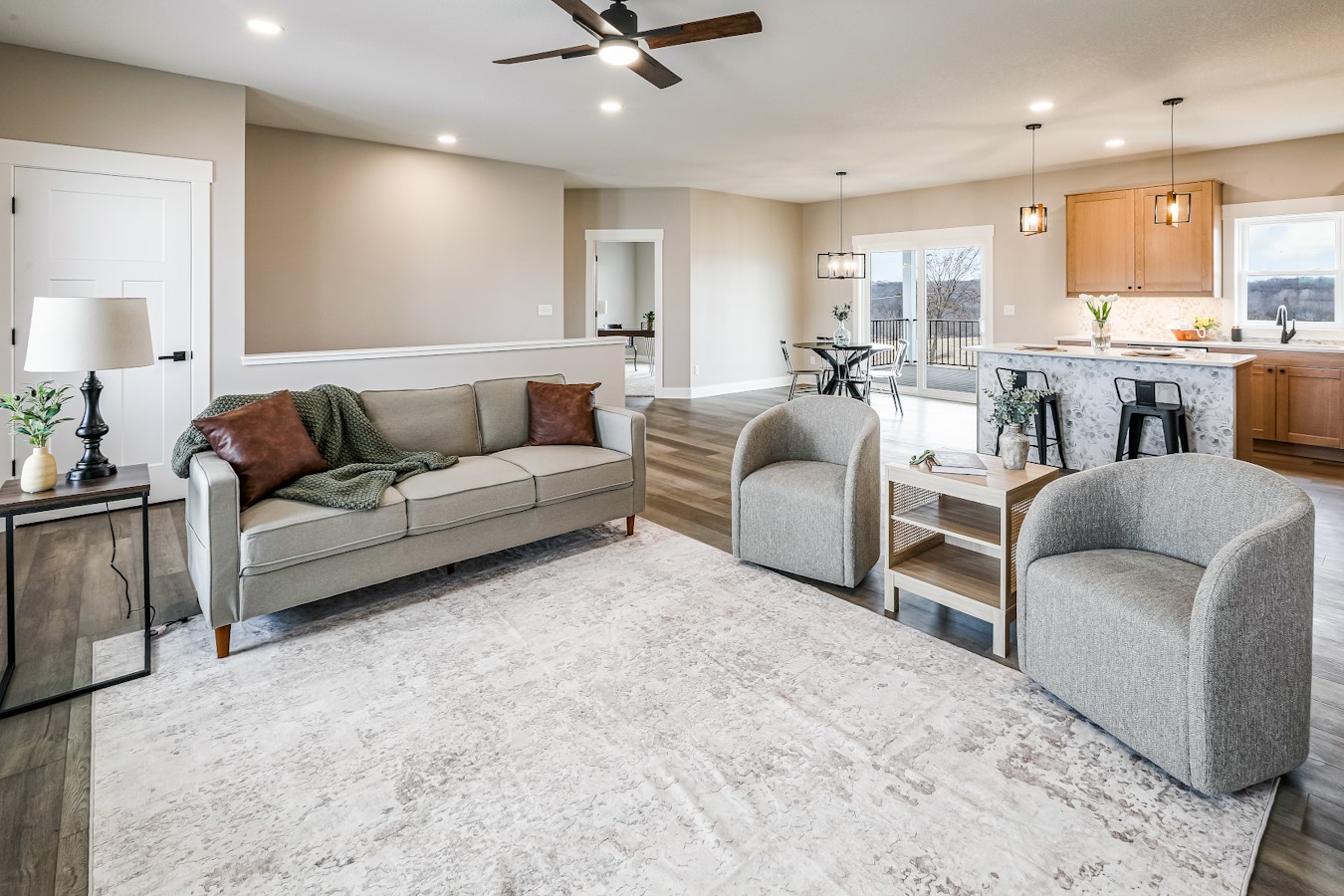 3060 Bos Ridge Road, Pella, Iowa image 3