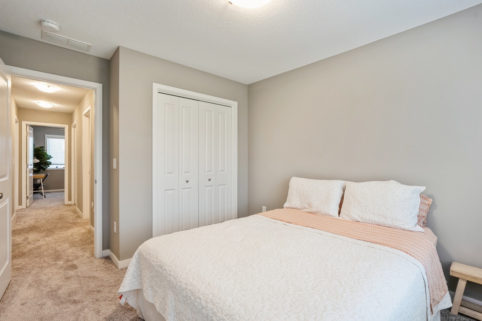 1085 Juniper Drive, Carlisle, Iowa image 21