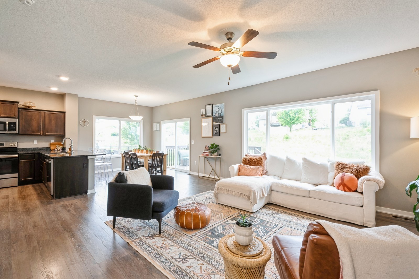 1085 Juniper Drive, Carlisle, Iowa image 14