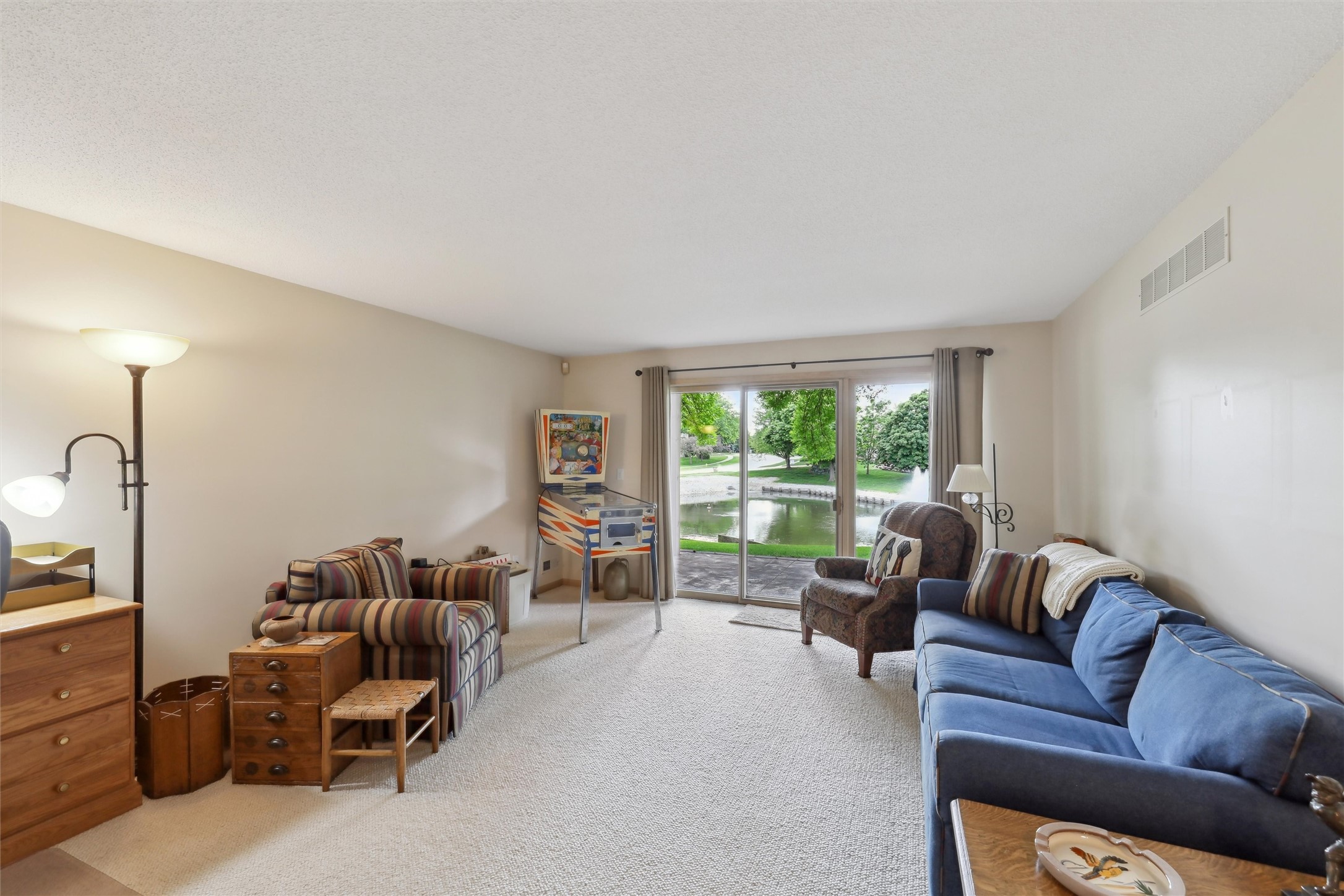 668 58th Street #4, West Des Moines, Iowa image 27