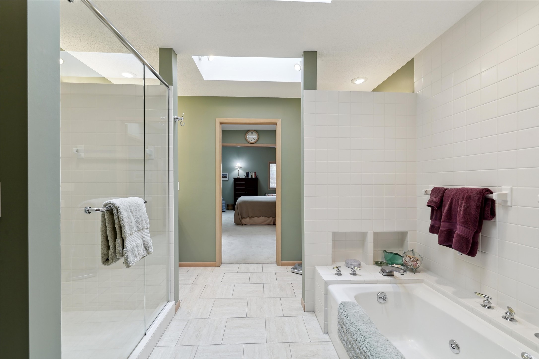 668 58th Street #4, West Des Moines, Iowa image 23