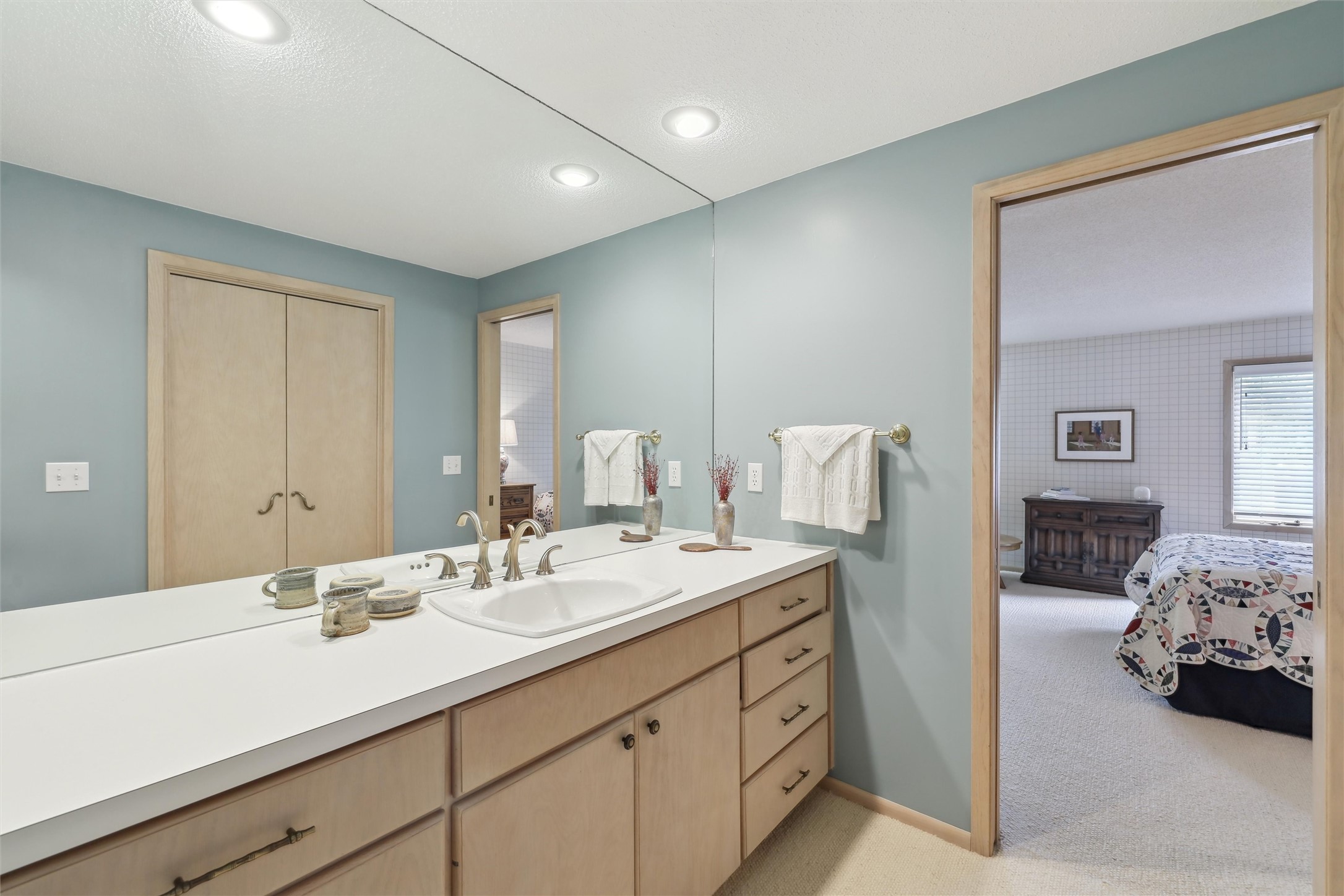 668 58th Street #4, West Des Moines, Iowa image 25