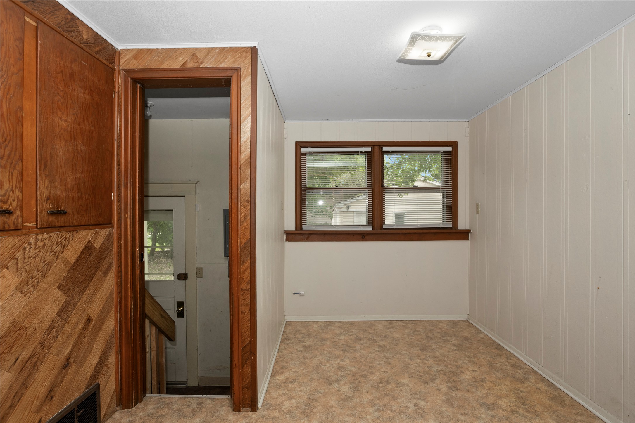 1107 Wilson Avenue, Ames, Iowa image 19
