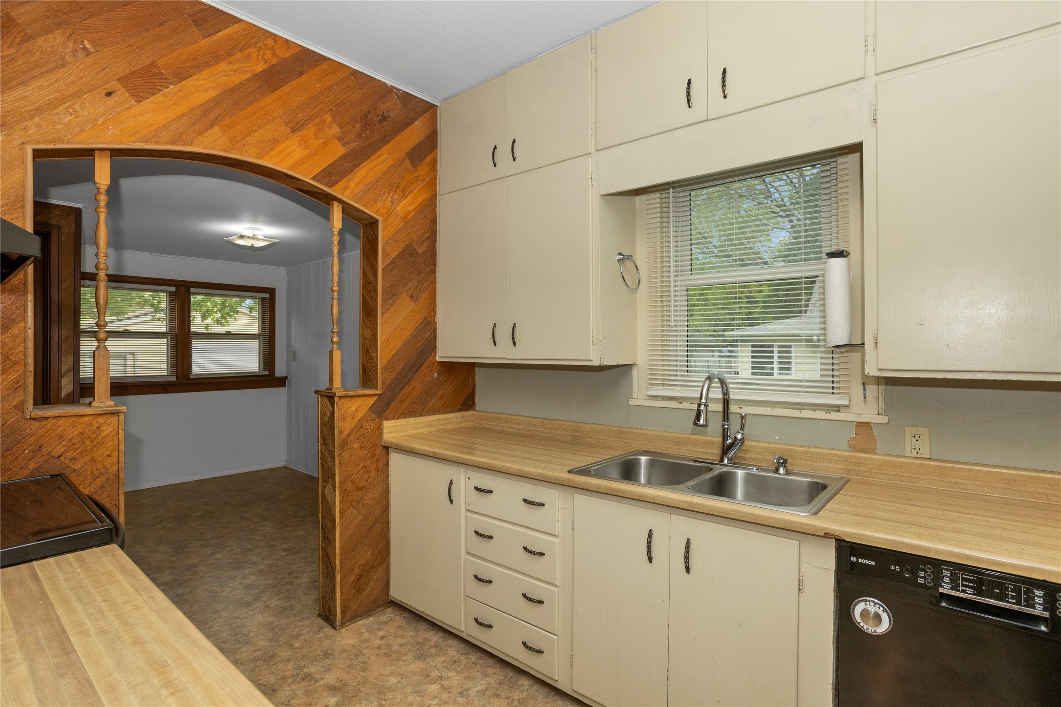 1107 Wilson Avenue, Ames, Iowa image 14