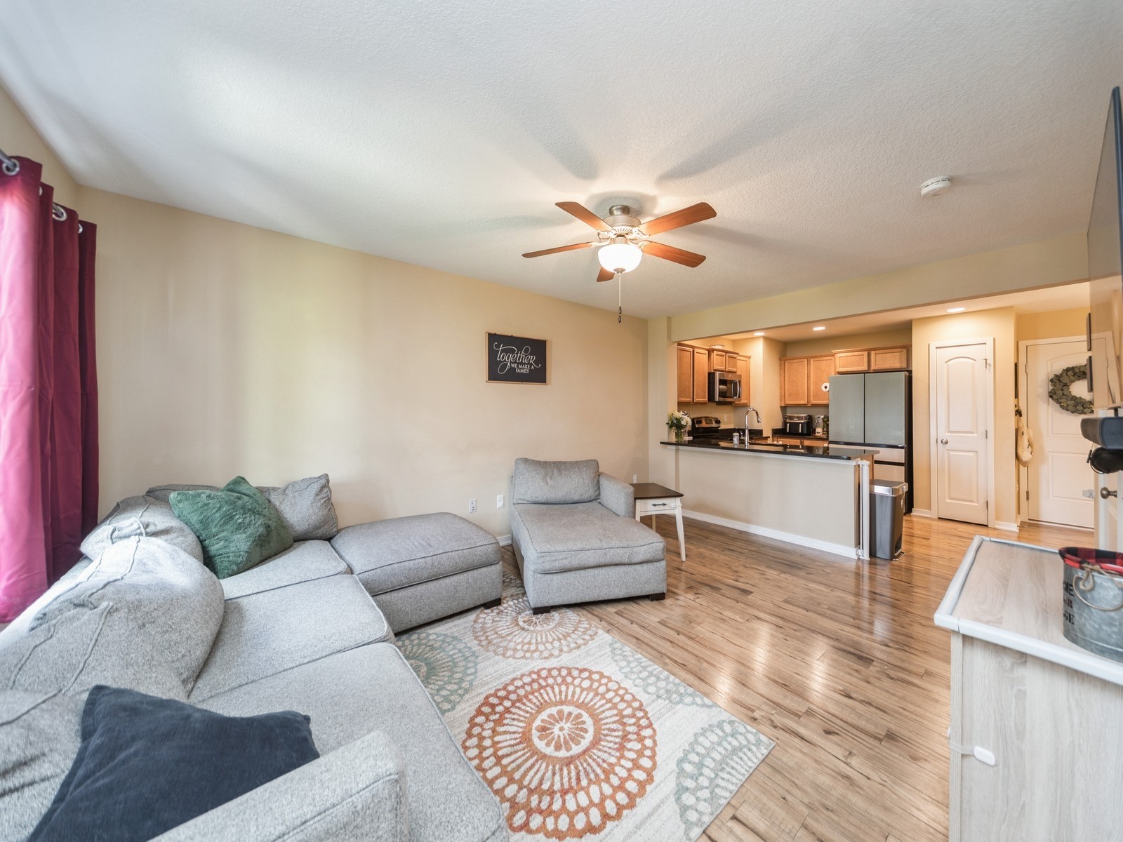 637 Newport Place, Norwalk, Iowa image 2