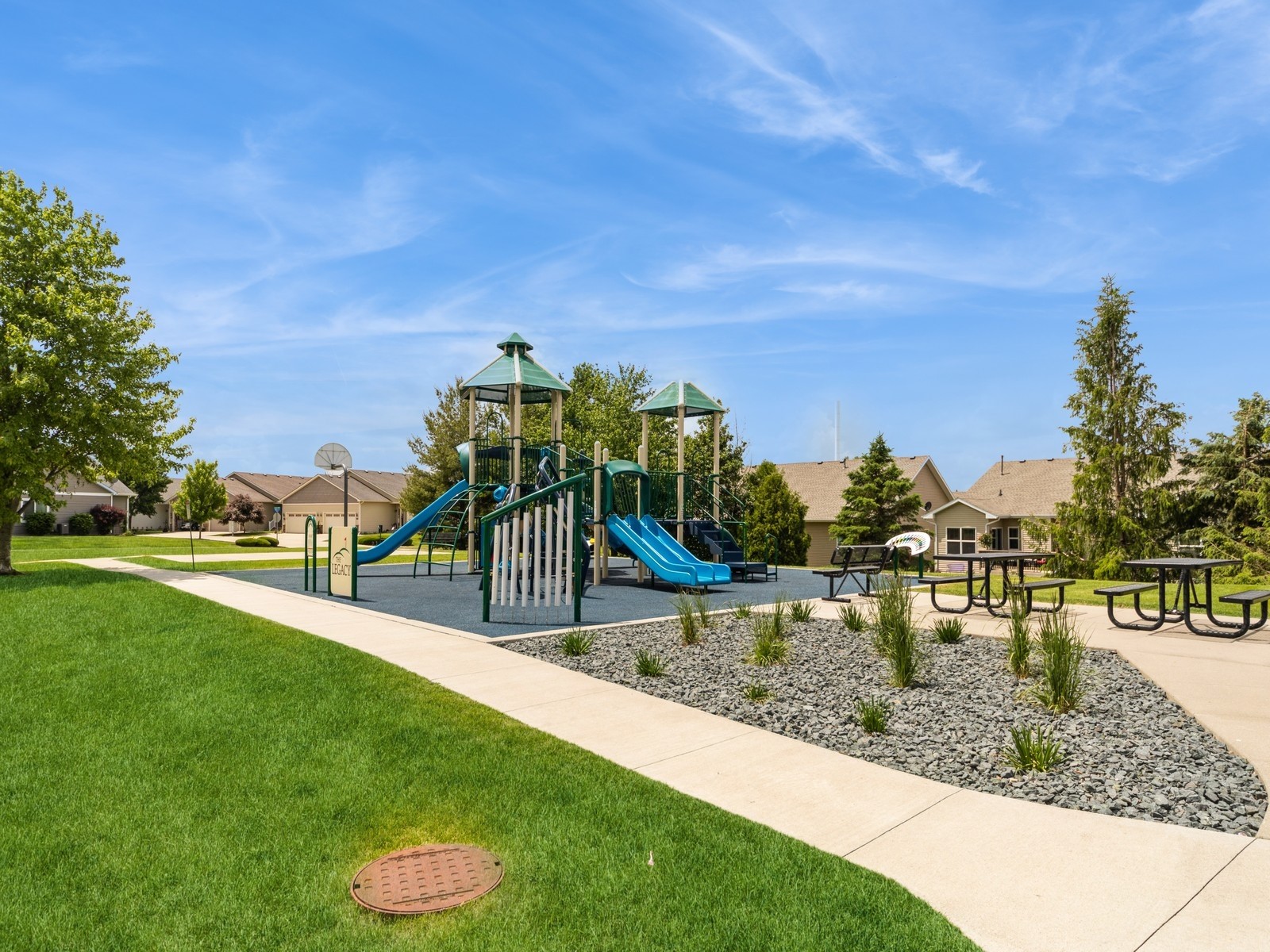 637 Newport Place, Norwalk, Iowa image 26
