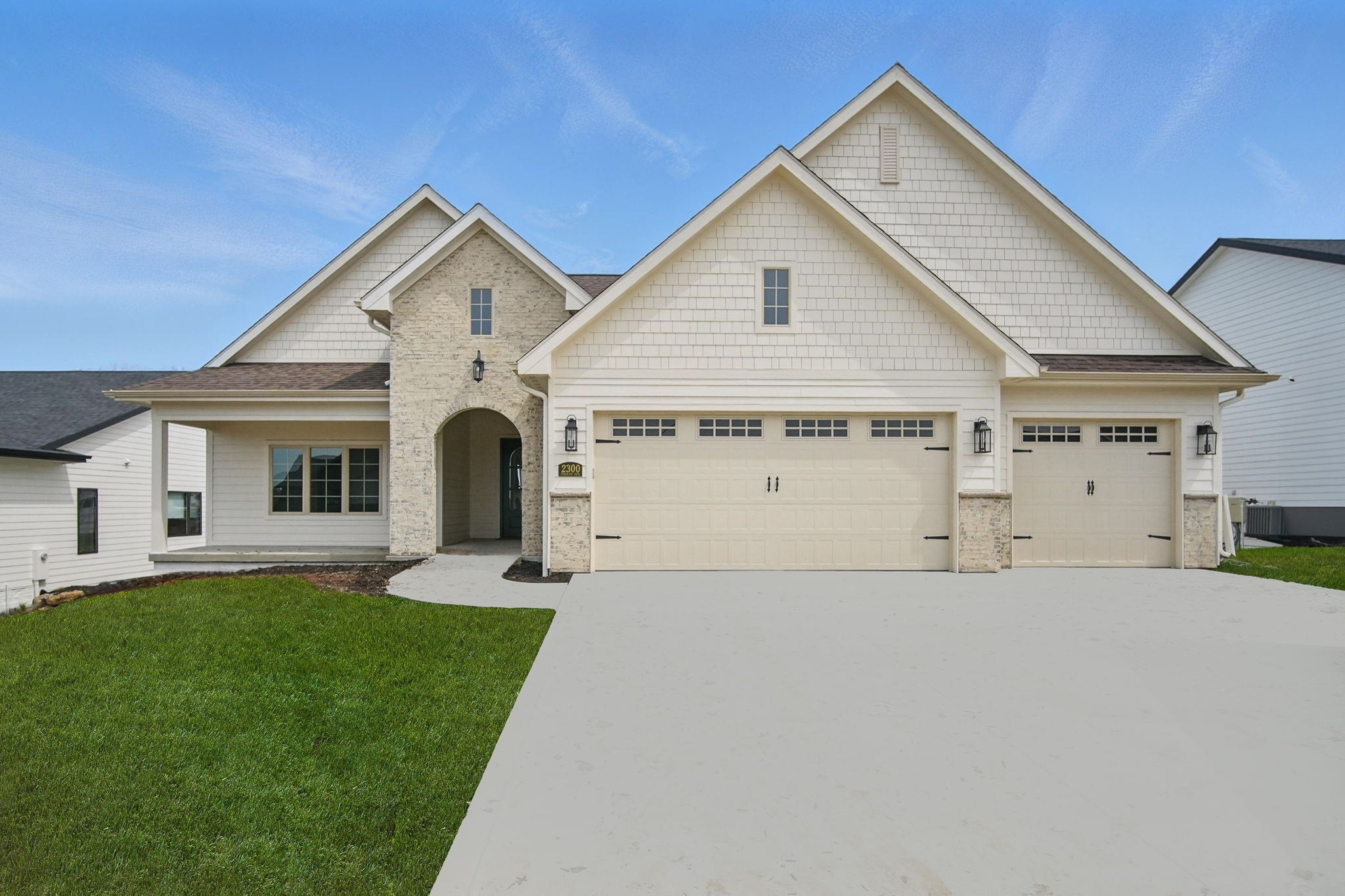2300 Timberview Drive, Norwalk, Iowa image 1