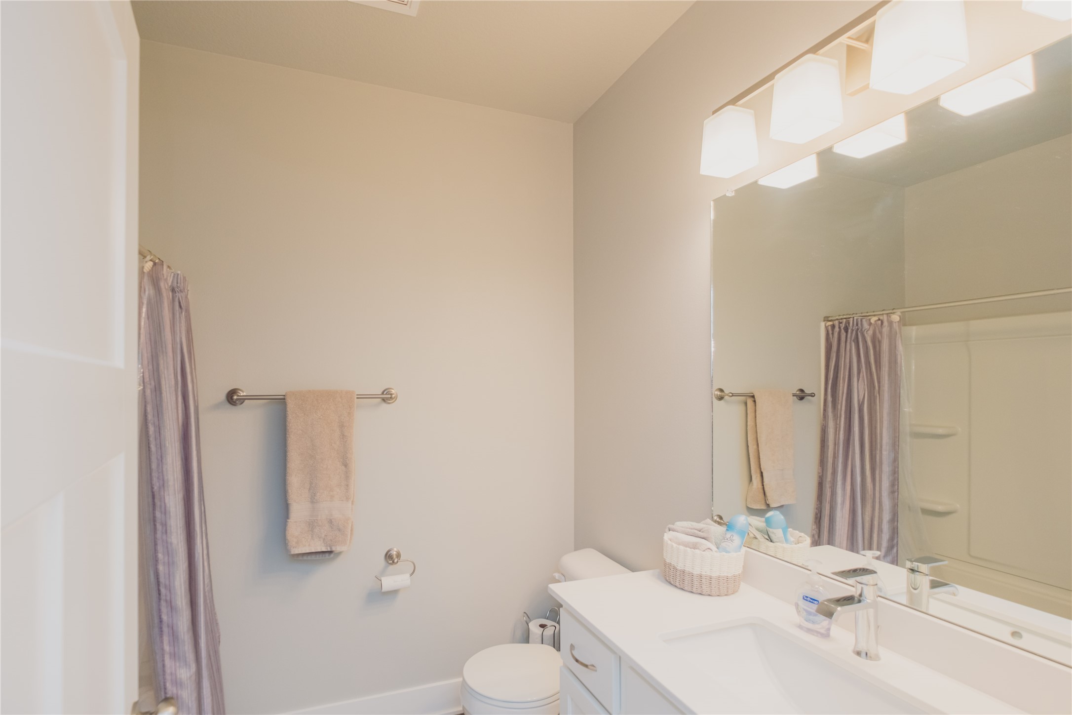 621 NE Hunter Drive, Ankeny, Iowa image 14