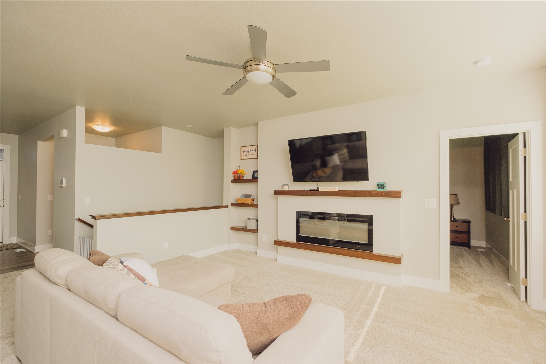 621 NE Hunter Drive, Ankeny, Iowa image 5
