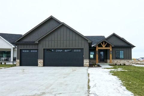 8233 Mahon Court Johnston IA 50131