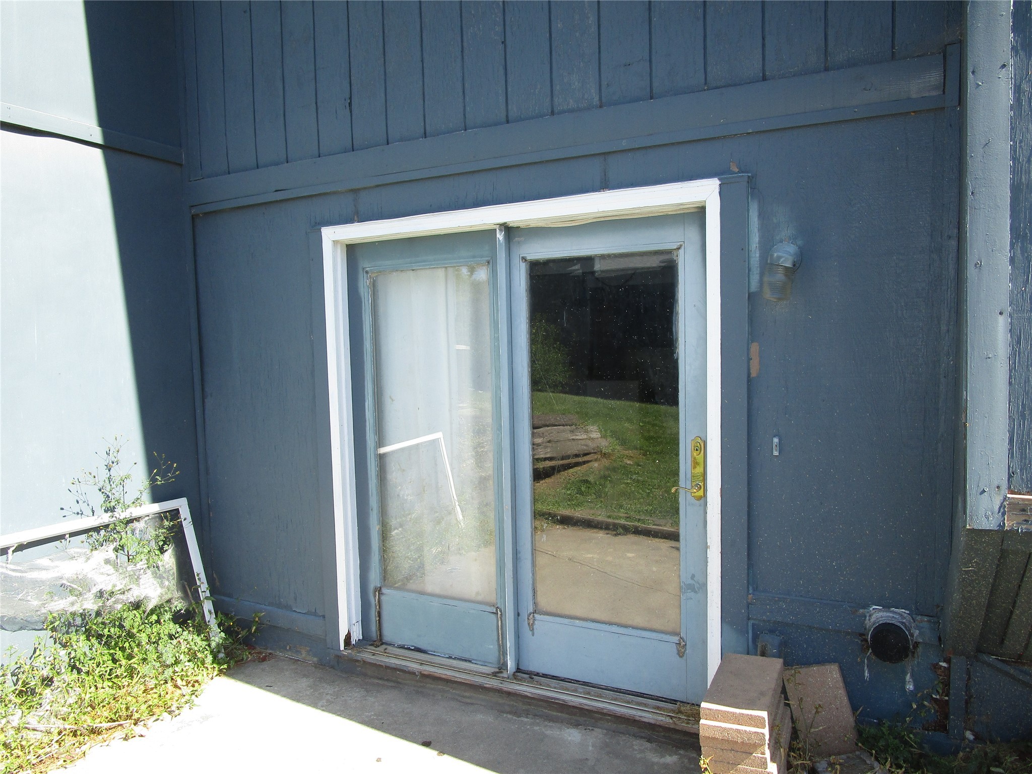 Des Moines, Iowa 50314, United States, 2 Bedrooms Bedrooms, ,1 BathroomBathrooms,Residential,Active,186024