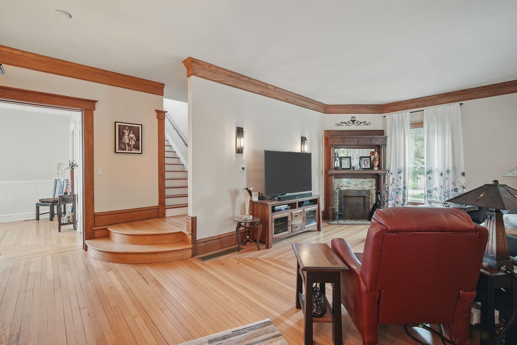 207 Kellogg Avenue, Dallas Center, Iowa image 3