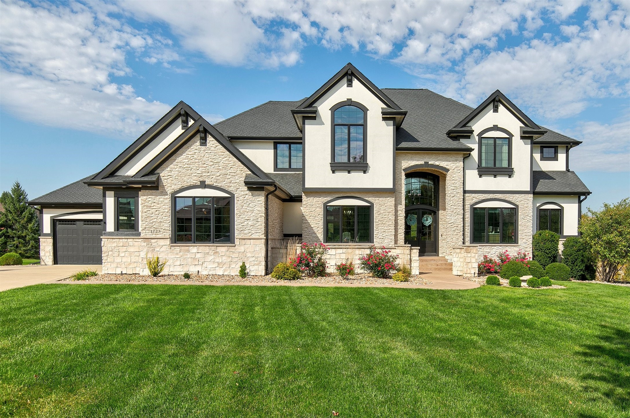 1723 Glenleven Terrace