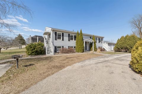 Condo For Sale - 2 Country Lane #2<br/> Ventura, IA 50482