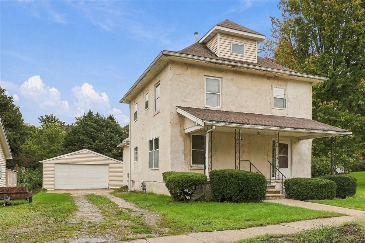 608 Washington Street - Photo 3